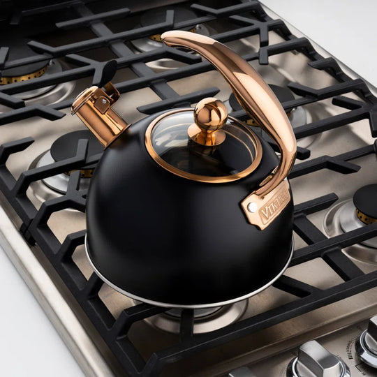 2.6-Quart Stainless Steel Kettle with 3-Ply Base