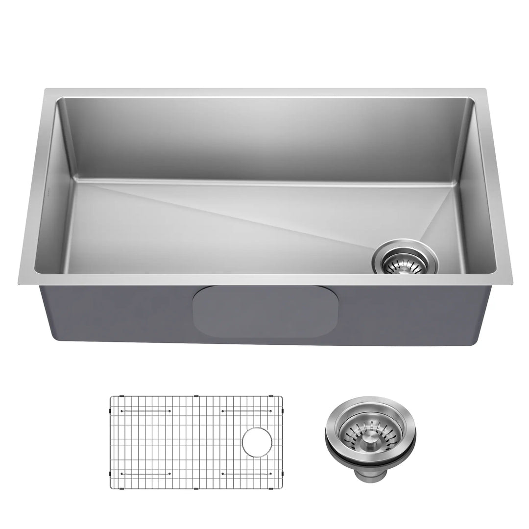 Fairlane Undermount 18 Gauge Stainless Steel Kitchen Sink