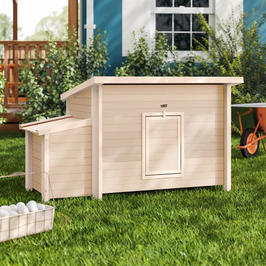 Achilles ECOFLEX Backyard Chicken Coop with Built-In Nesting Box