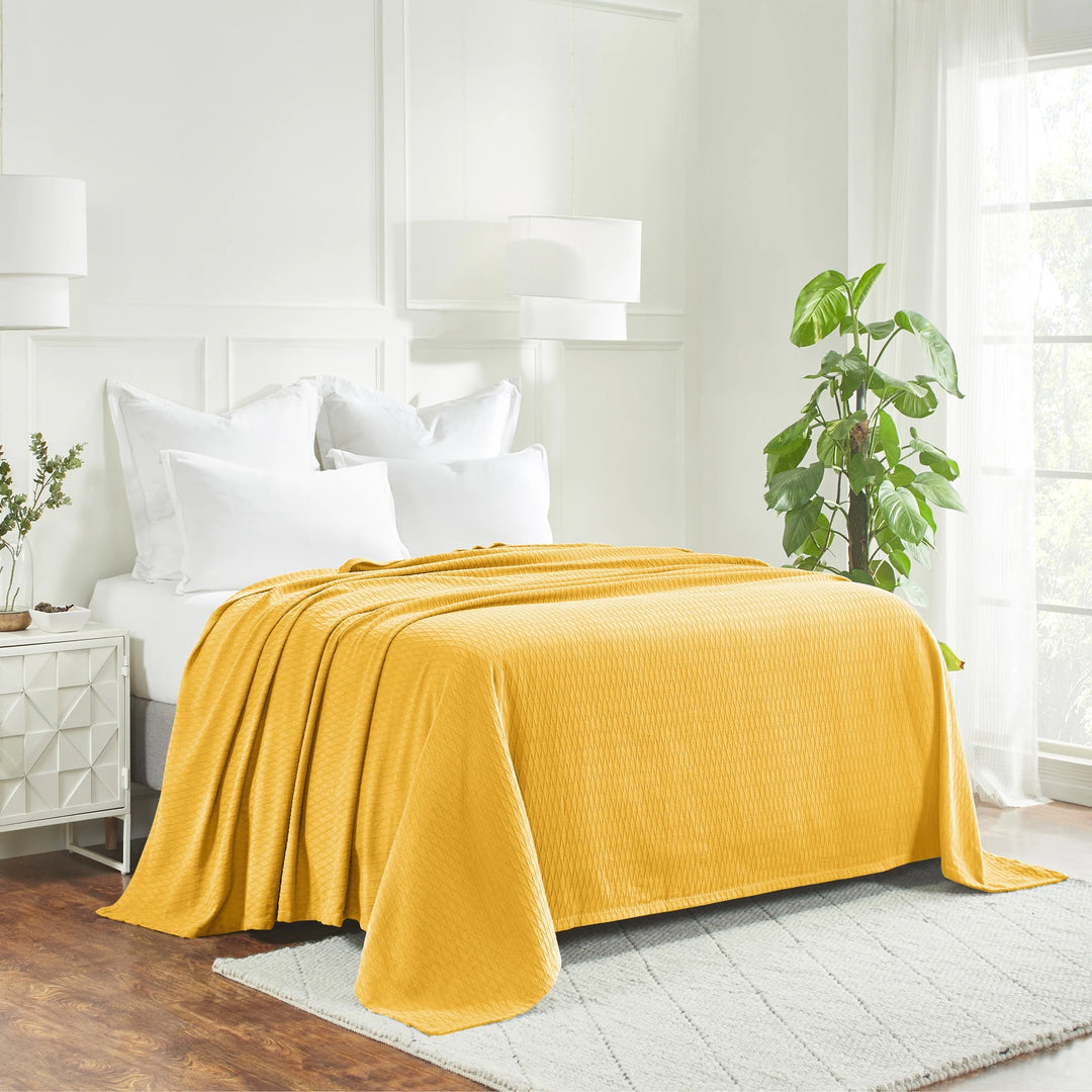 Diamond Weave All-Season Bedding Cotton Blanket