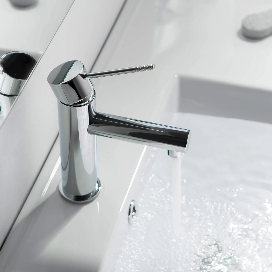 Luxury Single Hole Bathroom Faucet
