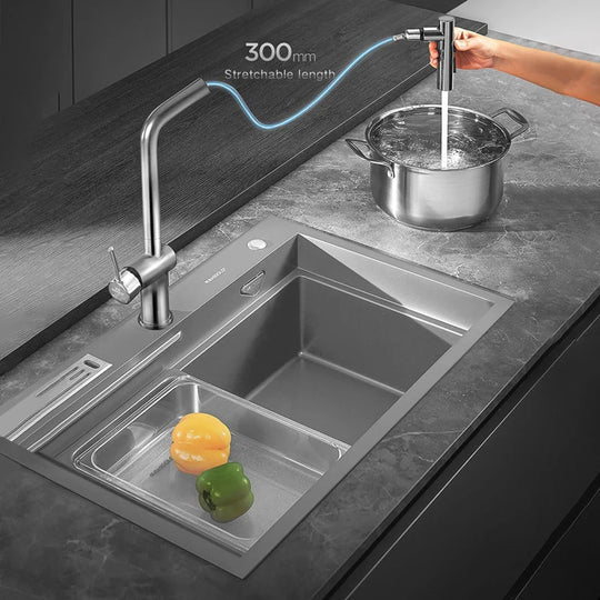 Kitchen Faucet with Pull down Sprayer, Cold & Hot Water Function