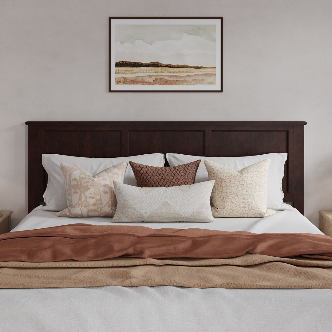 Madison Platform Bed with Matching Footboard & Trundle