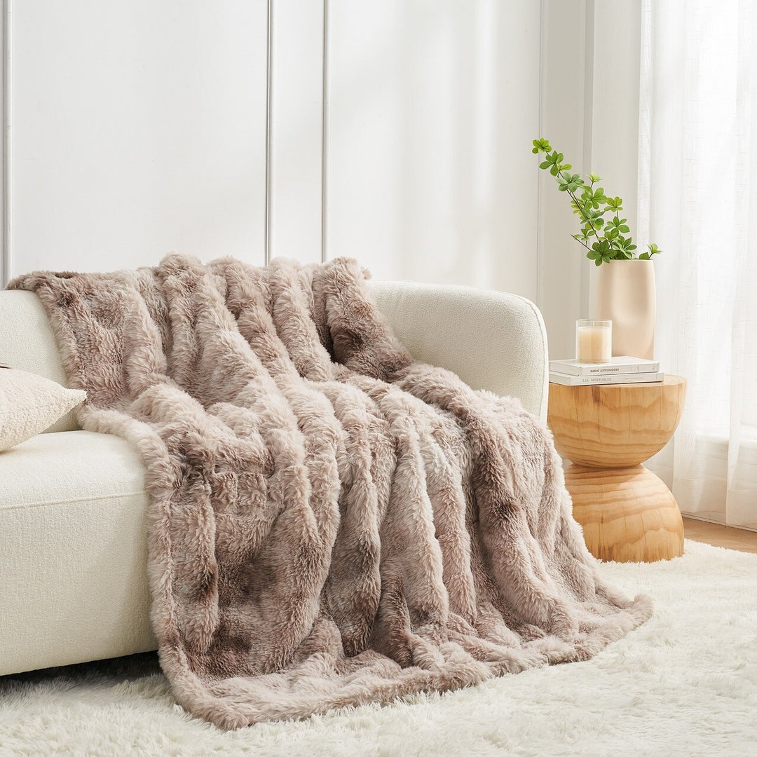 Snowball® Chunky Bunny - ® Blanket - Taupe Desert