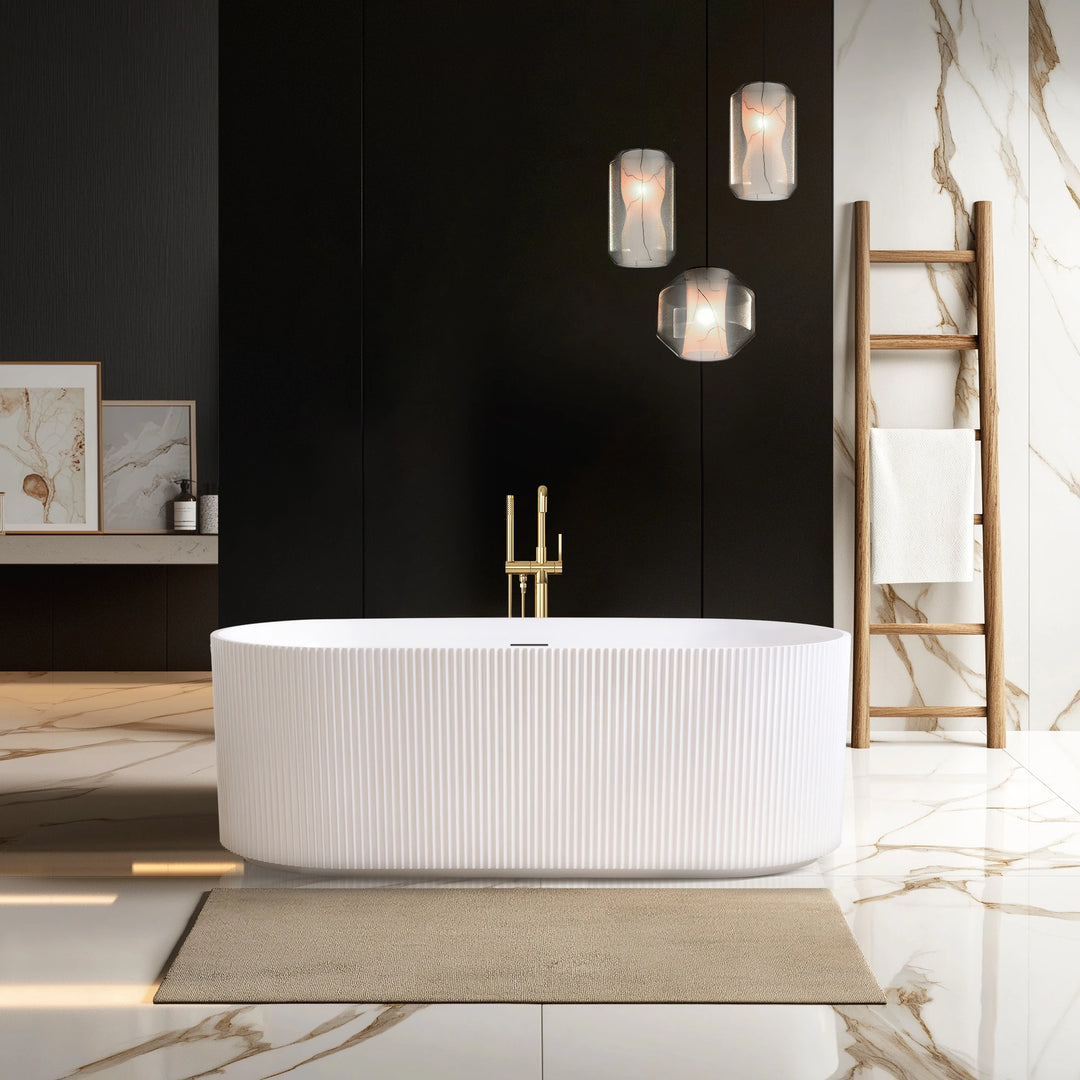 Linyi Freestanding Acrylic Soaking Bathtub