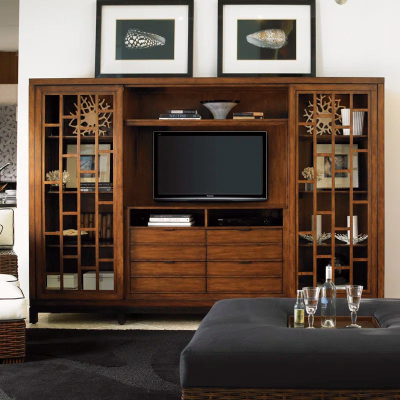 Ocean Club Point Break Entertainment Chest