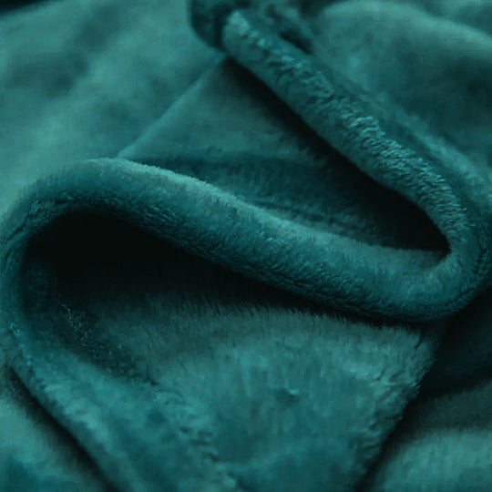 Cozy Microfiber Extra Soft Solid Color Throw Bed Blanket