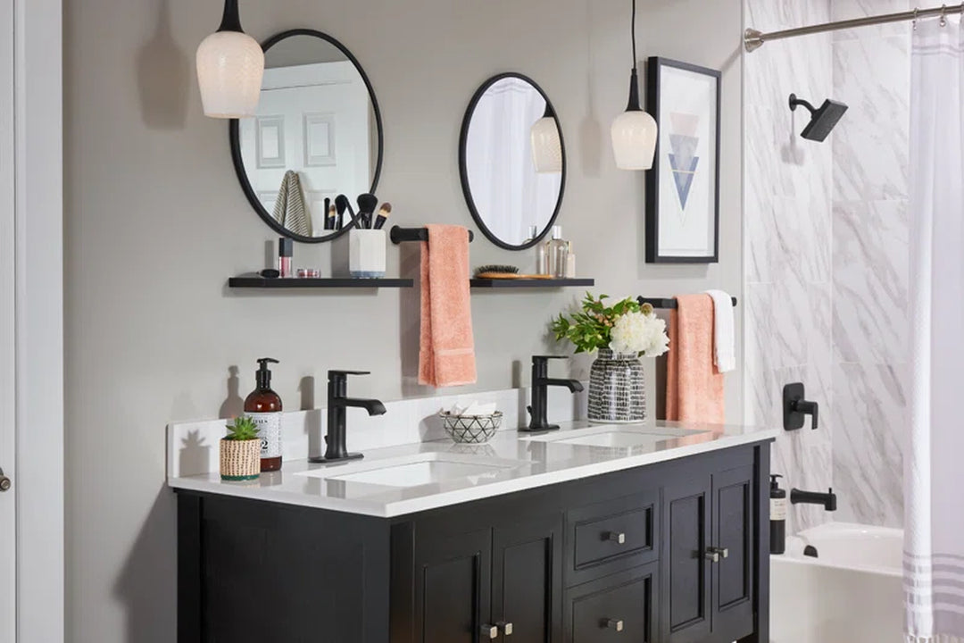Genta LX Single Hole Bathroom Faucet with Drain Assembly