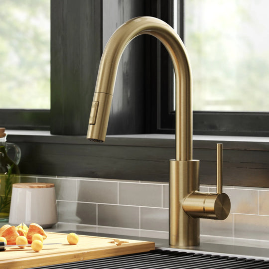 2-Function 1-Handle 1-Hole Pulldown Sprayer Brass Kitchen Faucet