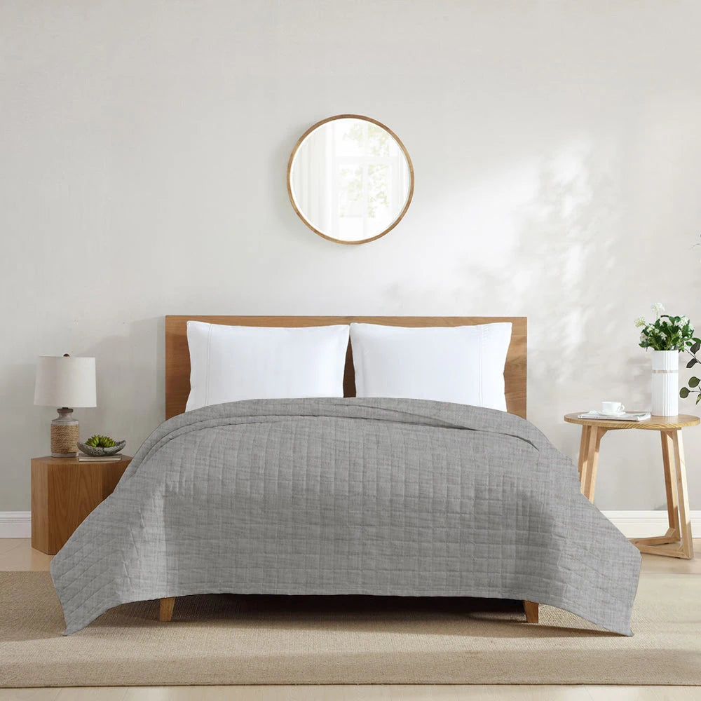 Lux Ultra-Soft Lightweight California Square Quilt