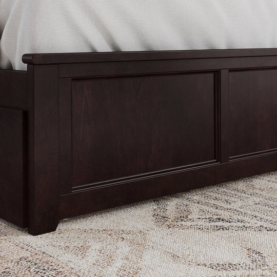 Madison Platform Bed with Matching Footboard & Trundle