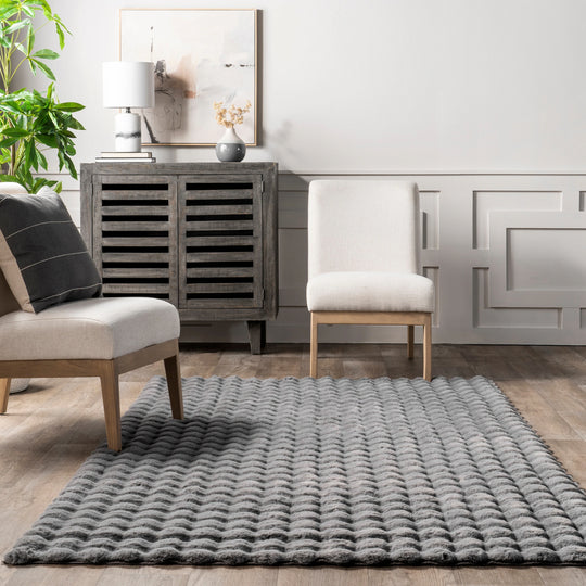 Jeni Solid Plush Machine Washable Area Rug