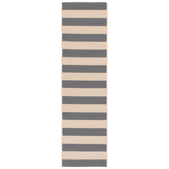 Courtyard Apolonija Indoor/ Outdoor Waterproof Backyard Patio Rug