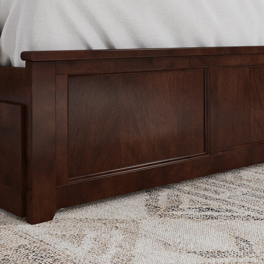 Madison Platform Bed with Matching Footboard & Trundle