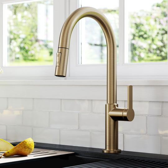 2-Function 1-Handle 1-Hole Pulldown Sprayer Brass Kitchen Faucet