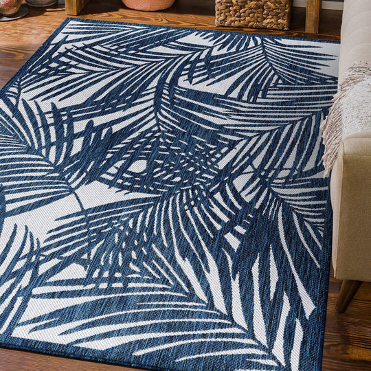 Contemporary Palm Leaf Textured Flat Weave Indoor/Outdoor Area Rug