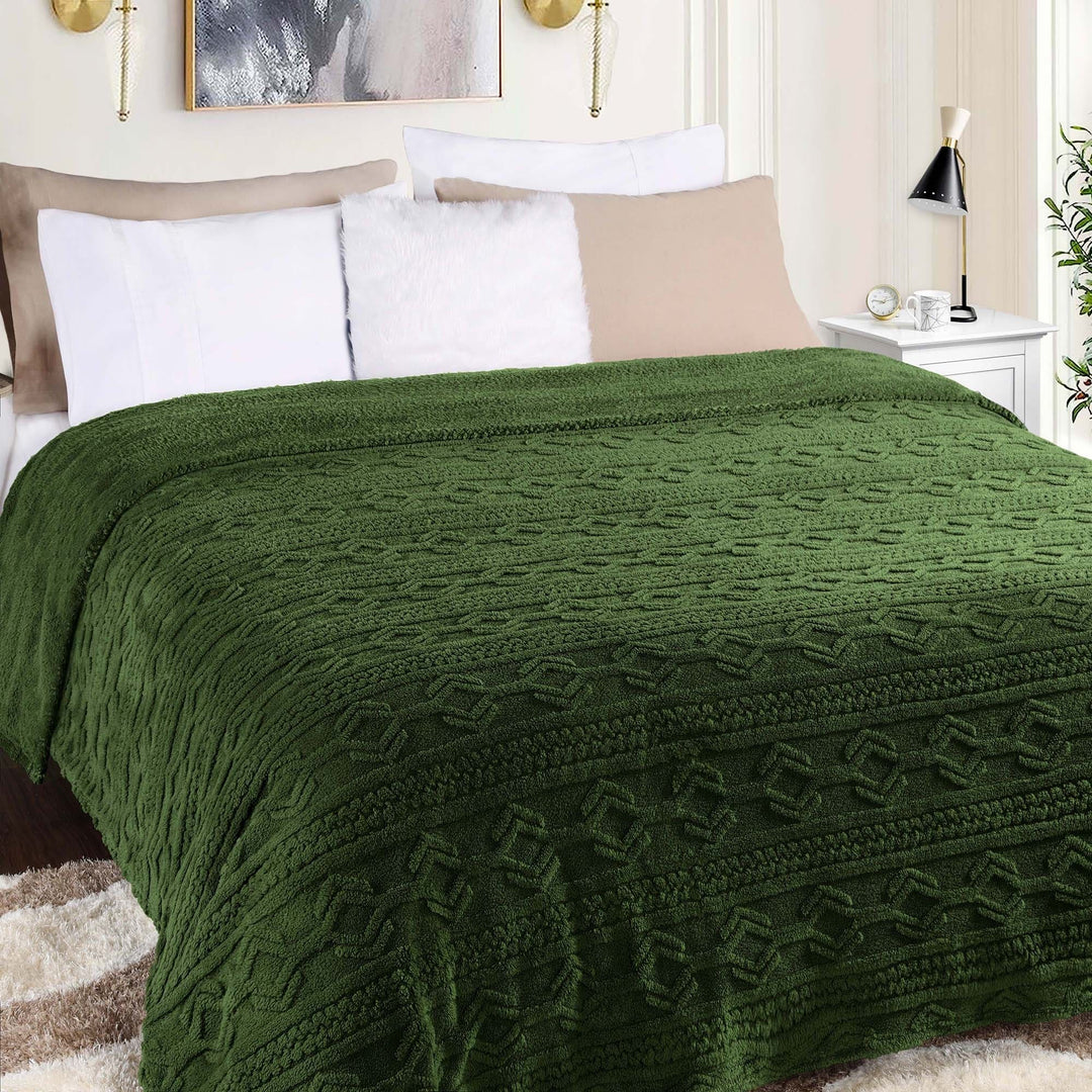 Arctic Boho Jacquard Plush Fluffy Fleece Blanket