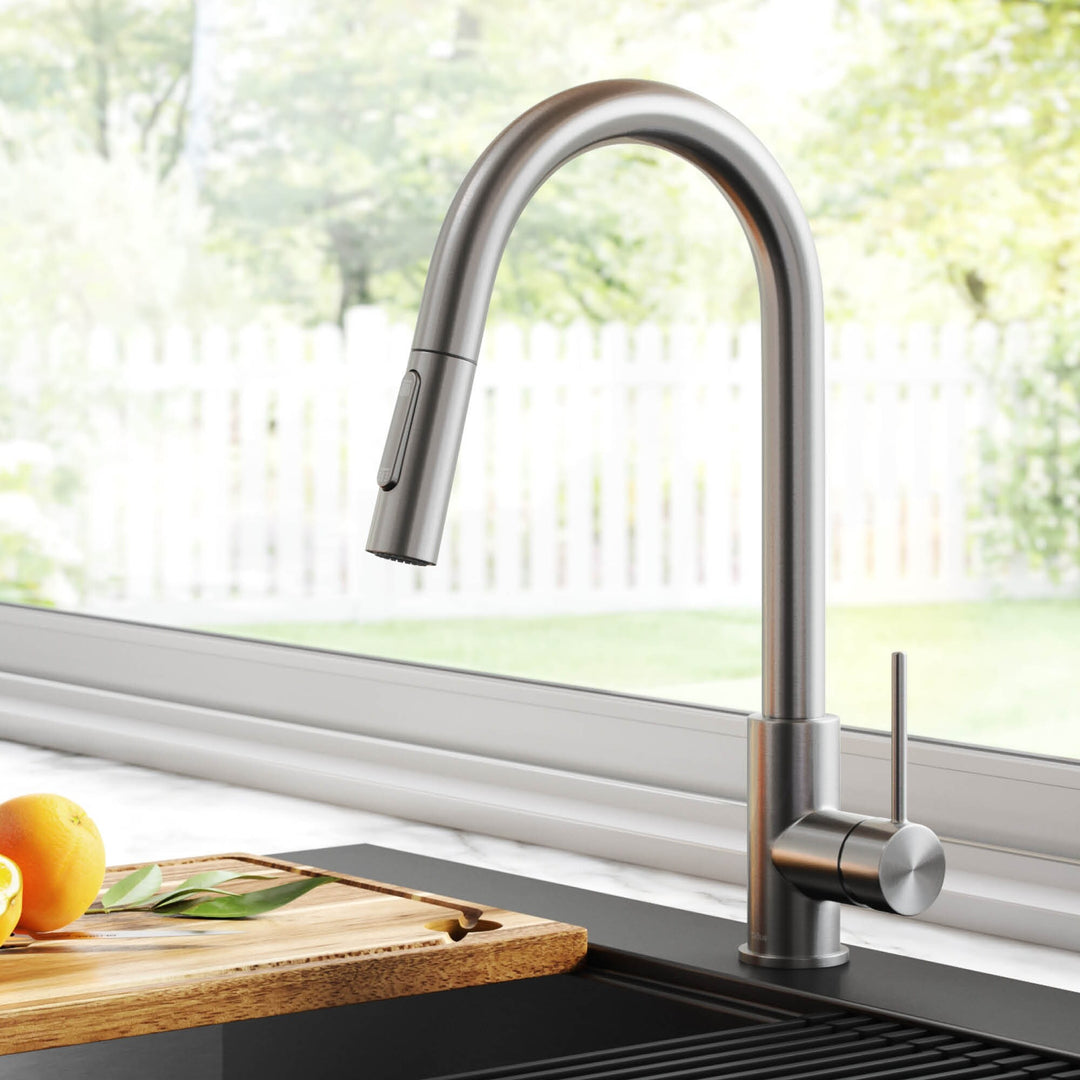 2-Function 1-Handle 1-Hole Pulldown Sprayer Brass Kitchen Faucet