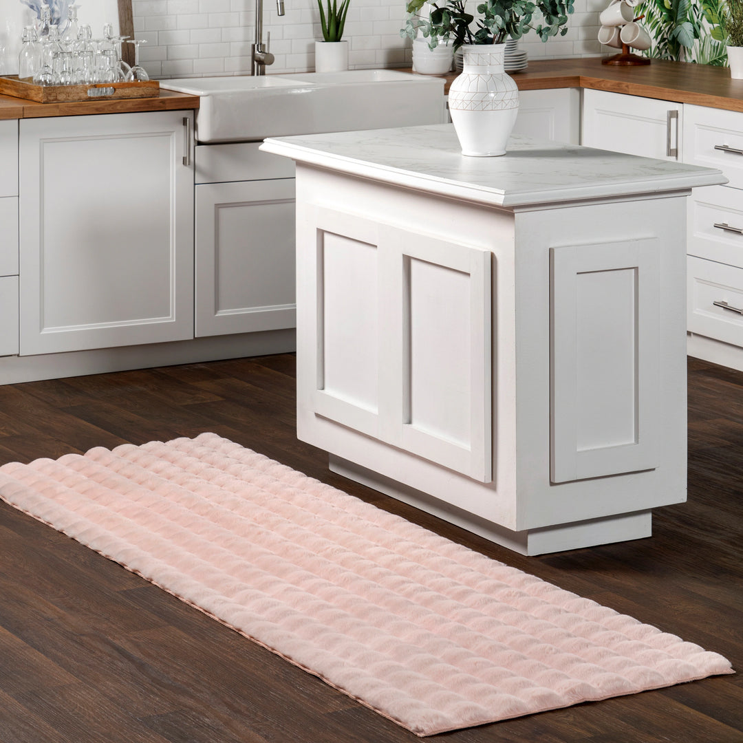 Jeni Solid Plush Machine Washable Area Rug