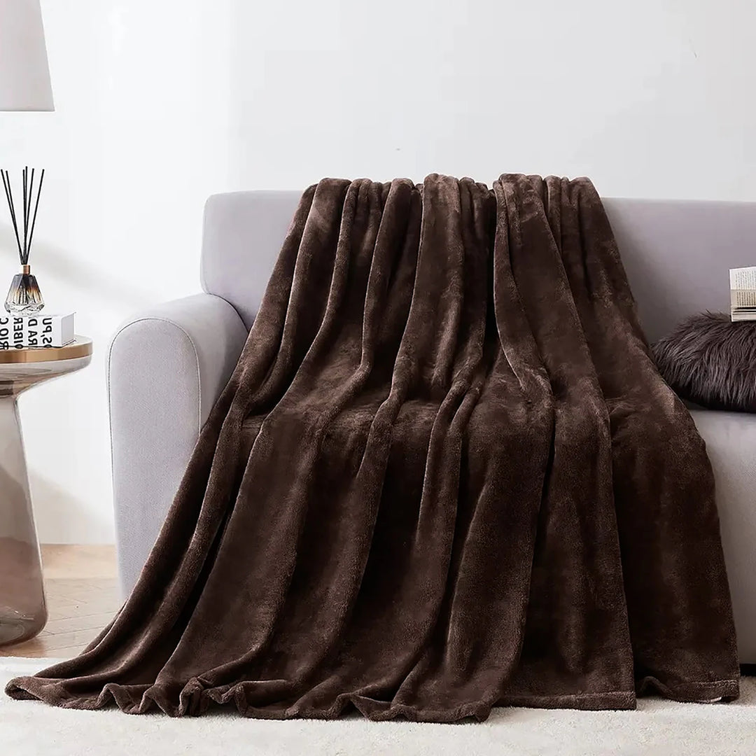 Cozy Microfiber Extra Soft Solid Color Throw Bed Blanket
