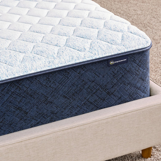 Sleep to Go 12" Hybrid Medium Mattress in a Box