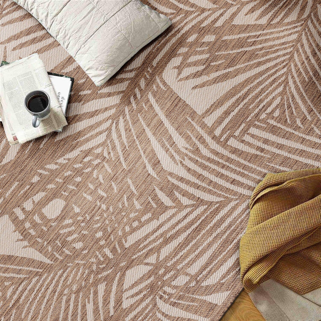Contemporary Palm Leaf Textured Flat Weave Indoor/Outdoor Area Rug