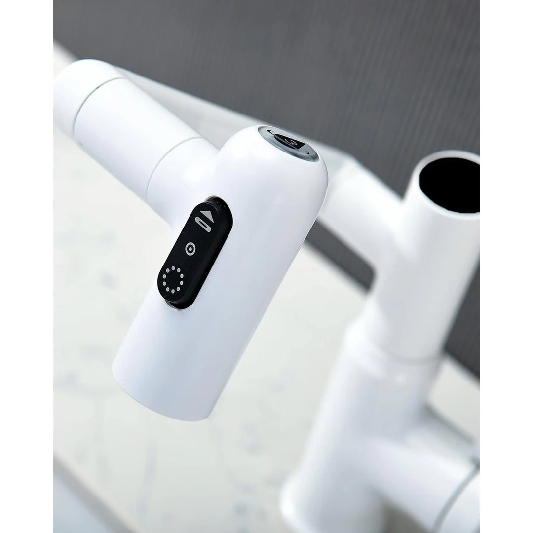 Rotatable Bathroom Faucet with Temperature Display in Fahrenheit (Batteries-Free), BF2204
