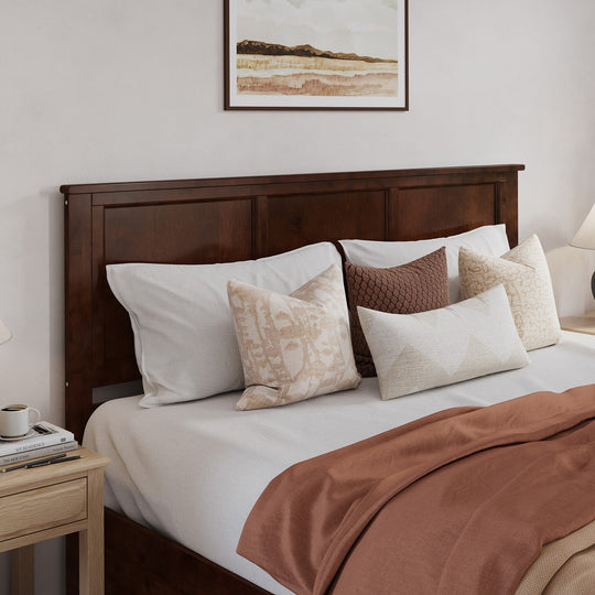 Madison Platform Bed with Matching Footboard & Trundle