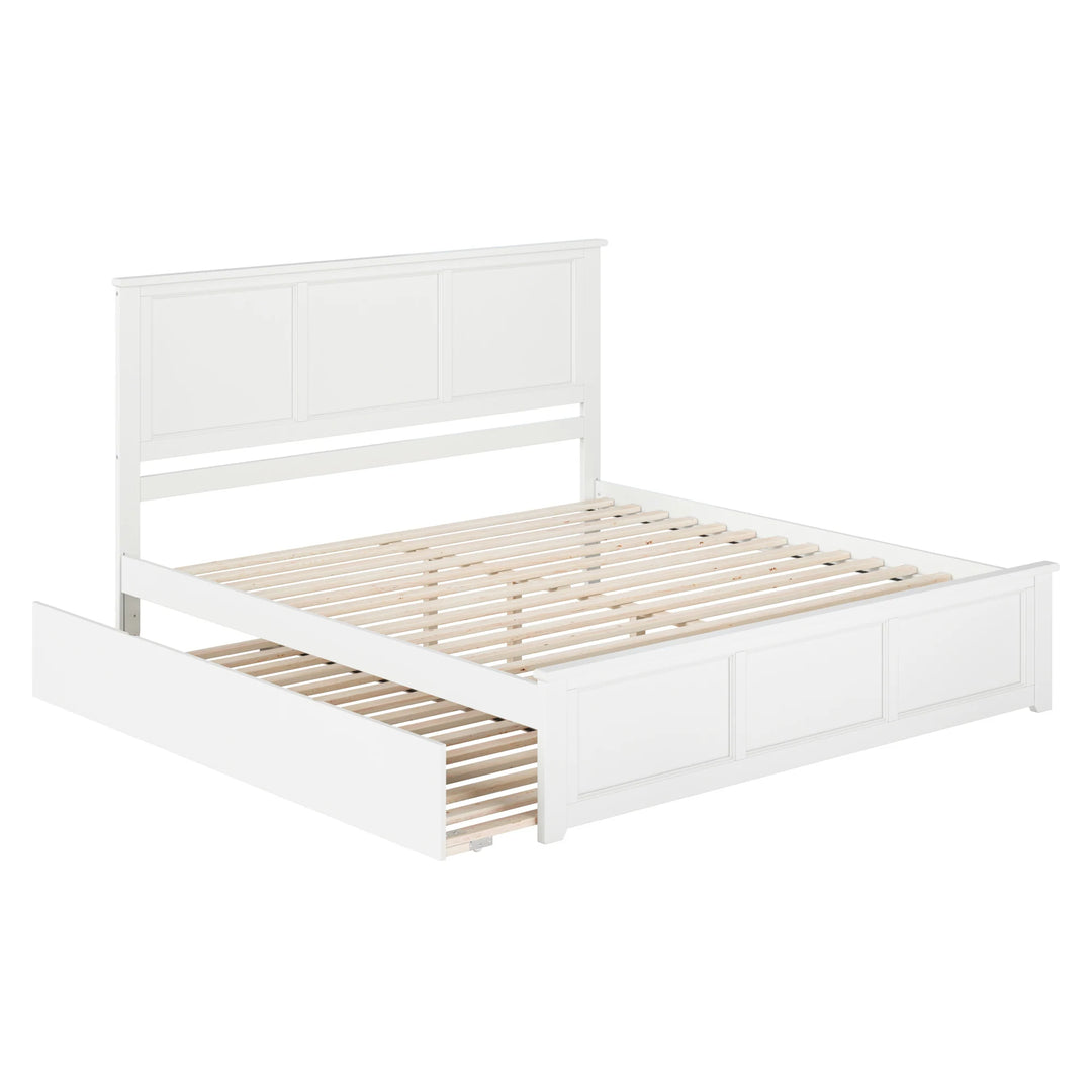 Madison Platform Bed with Matching Footboard & Trundle