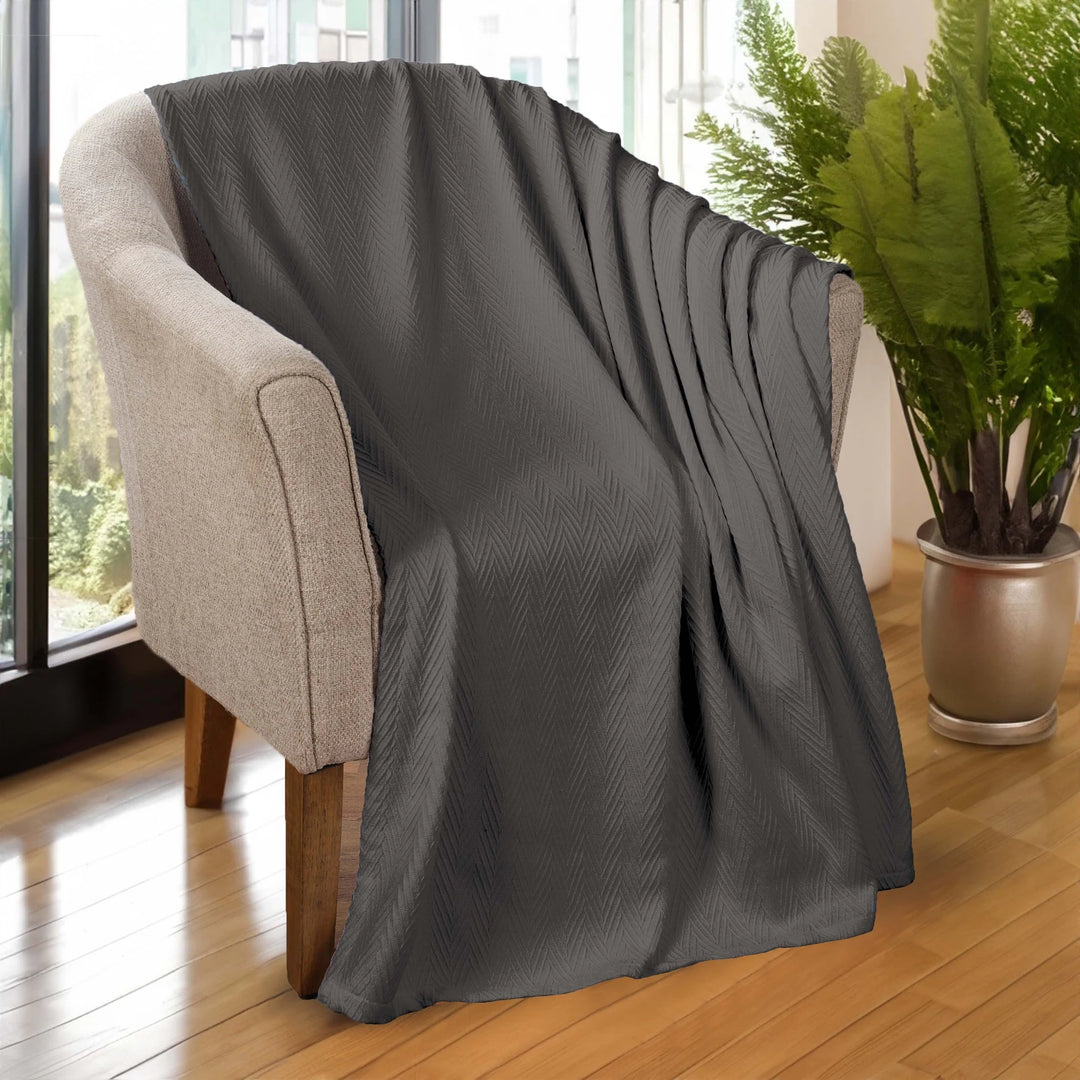 Metro Zig-Zag Chevron All-Season Bedding Cotton Blanket