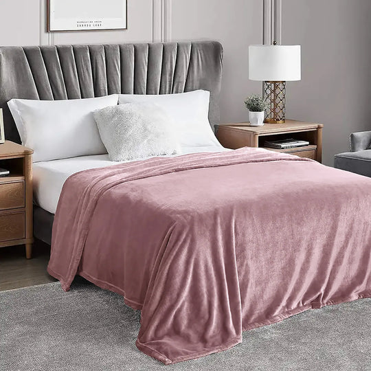 Cozy Microfiber Extra Soft Solid Color Throw Bed Blanket
