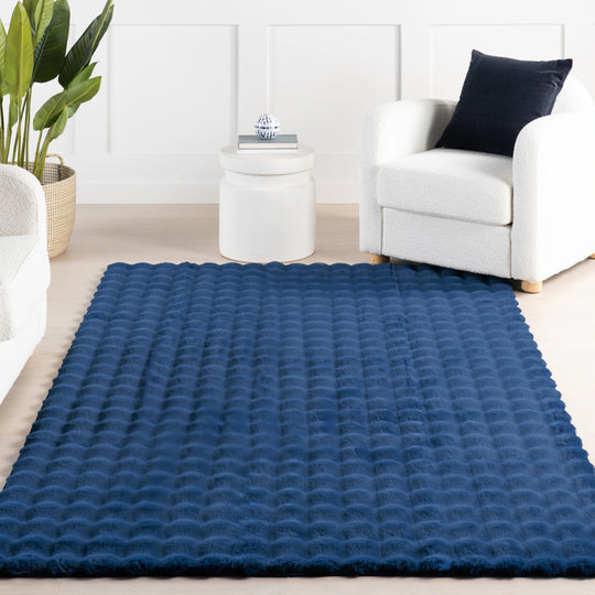Jeni Solid Plush Machine Washable Area Rug