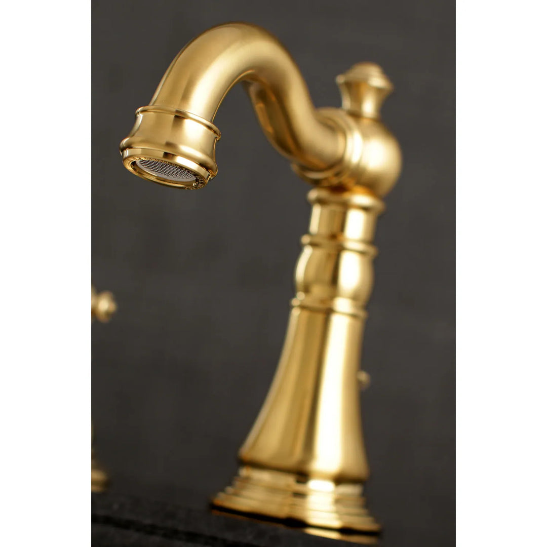 English Classic Widespread Bathroom Faucet