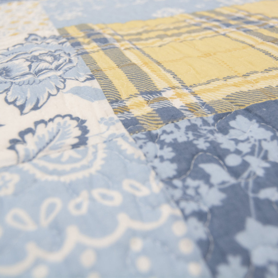 Spring Flowers Cotton Quilt Collection