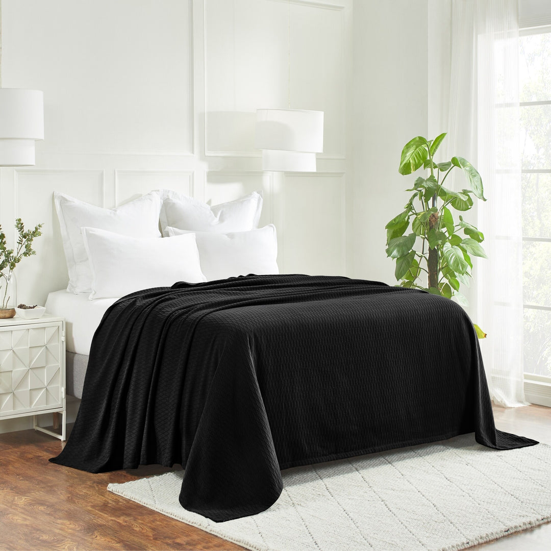Diamond Weave All-Season Bedding Cotton Blanket