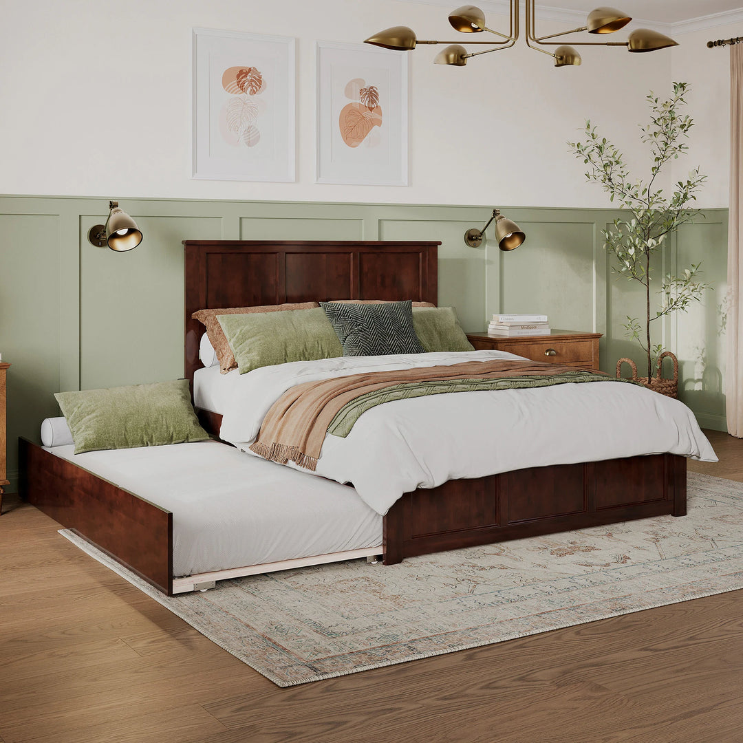 Madison Platform Bed with Matching Footboard & Trundle