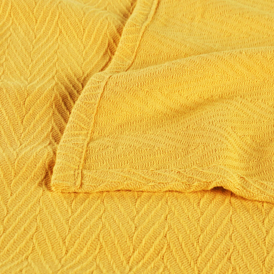 Metro Zig-Zag Chevron All-Season Bedding Cotton Blanket