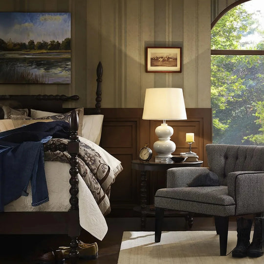 Beckett Bed