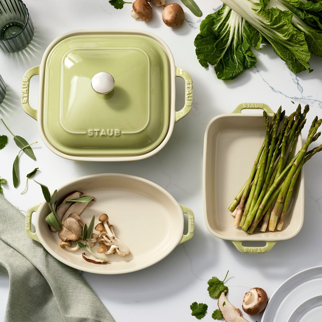 Ceramic 4-Pc Baking Pans Set, Casserole Dish with Lid, Brownie Pan, Pastel