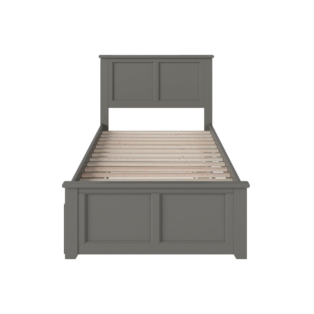 Madison Platform Bed with Matching Footboard & Trundle