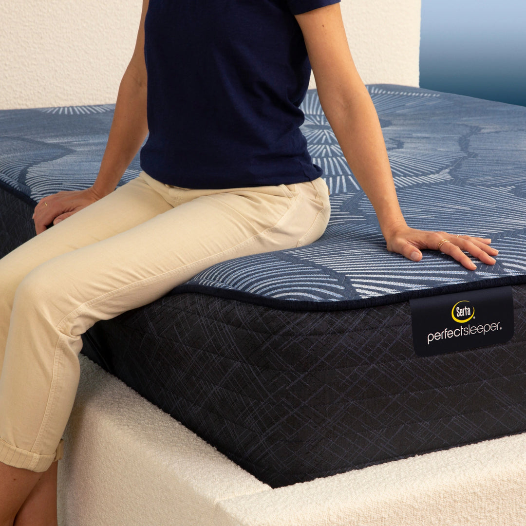 Perfect Sleeper Radiant Rest 14" Hybrid Firm Mattress