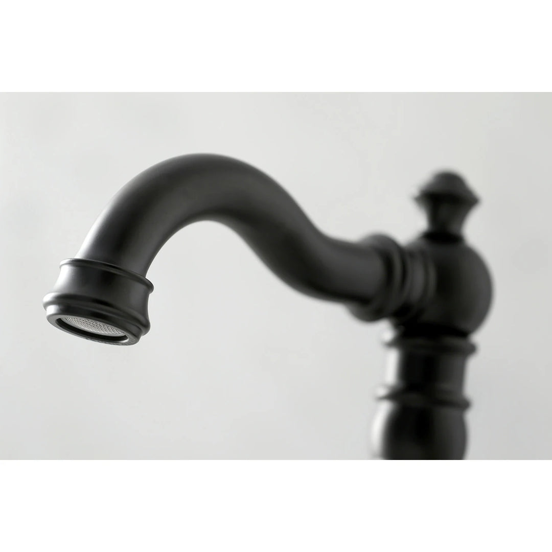 English Classic Widespread Bathroom Faucet