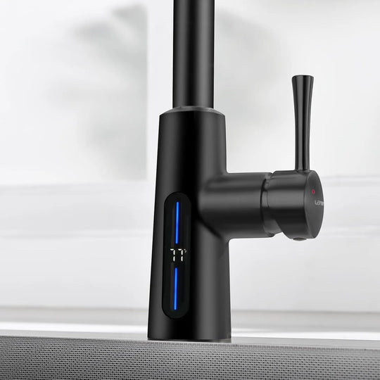 Pull-Down Kitchen Faucet with Temperature Display in Fahrenheit, 3 Water Outlet Modes, Faucet for Kitchen Sink, KF2501