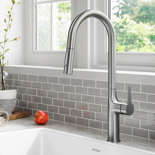 2-Function 1-Handle 1-Hole Pulldown Sprayer Brass Kitchen Faucet