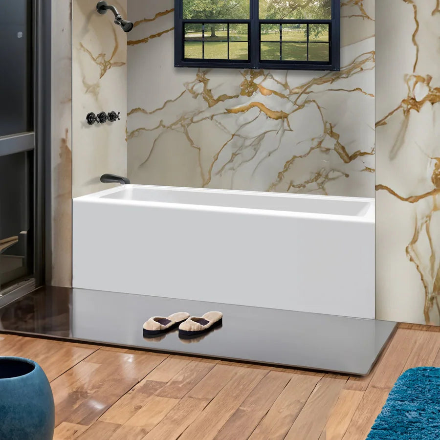 Acrylic-Fiberglass Soaking Bathtub, White. Alcove/Apron Front