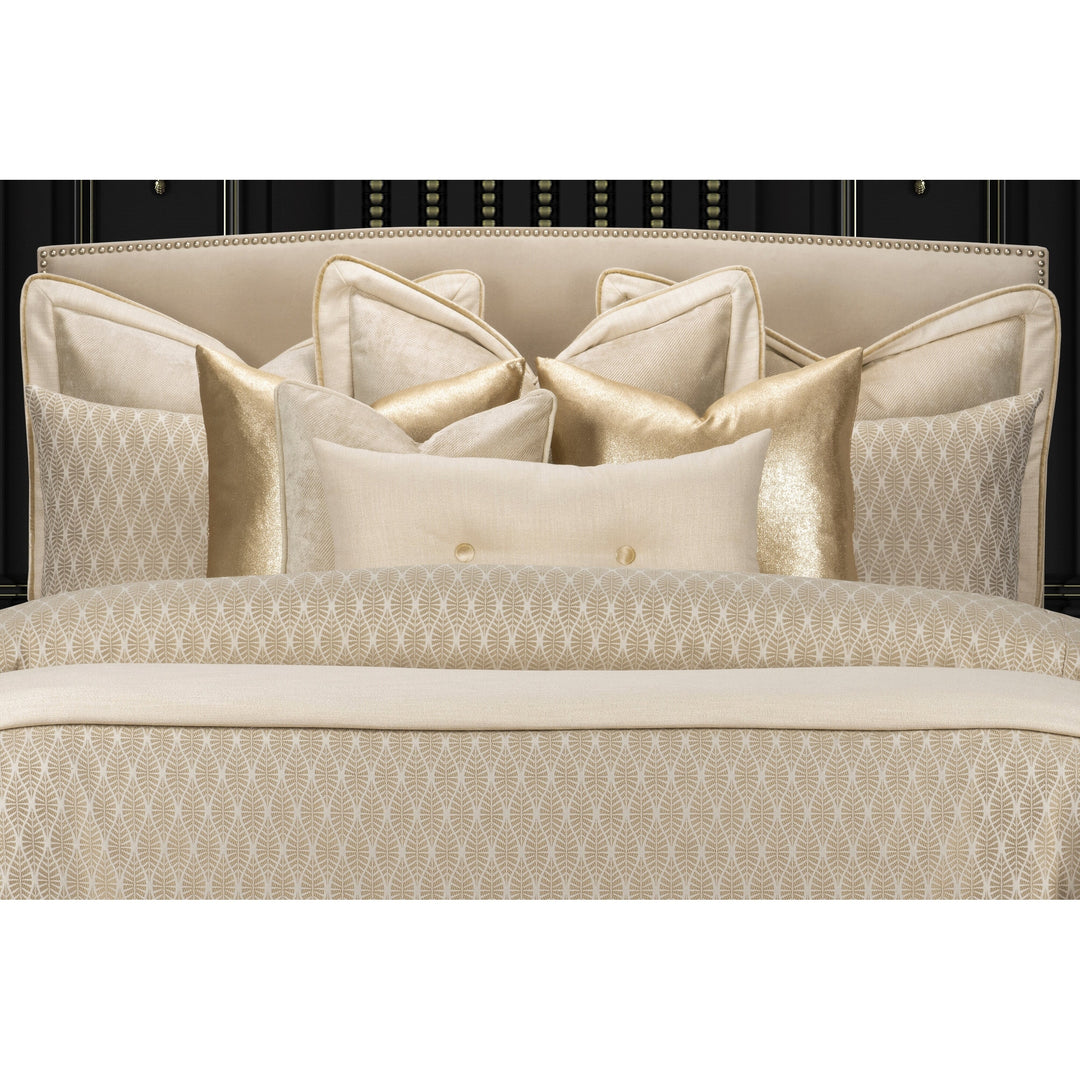 F Scott Fitzgerald Rendezvous Golden Accent Throw Pillow