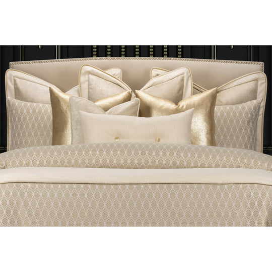 F Scott Fitzgerald Rendezvous Golden Accent Throw Pillow