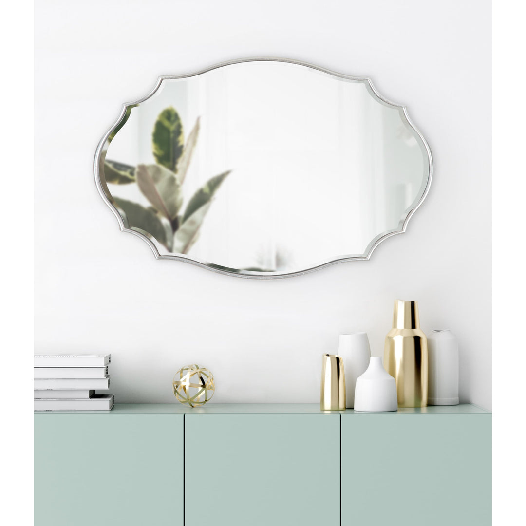 Leanna Scalloped Oval Wall Mirror