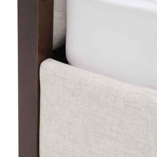Modrest Manhattan Contemporary Canopy Brown Oak Bed