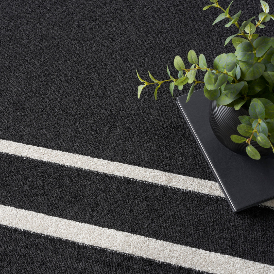 Essentials Indoor/Outdoor Solid Area Rug